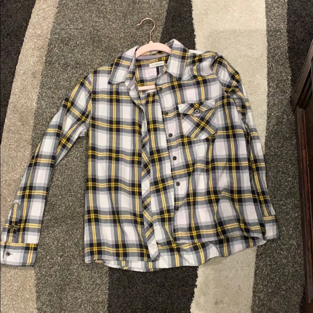 Grey, yellow flannel